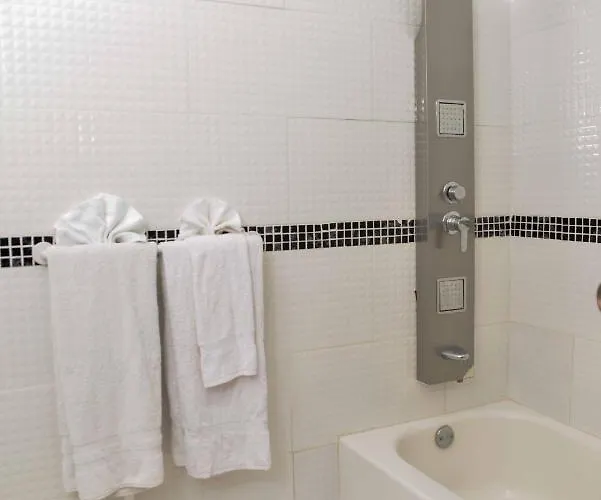 Chateau Margarita Ja 3* Montego Bay