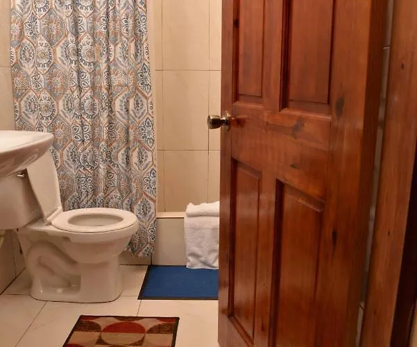 Chateau Margarita Ja Guest house