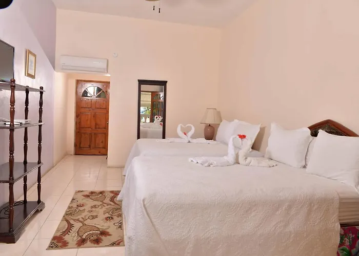 Guest house Chateau Margarita Ja 3*
