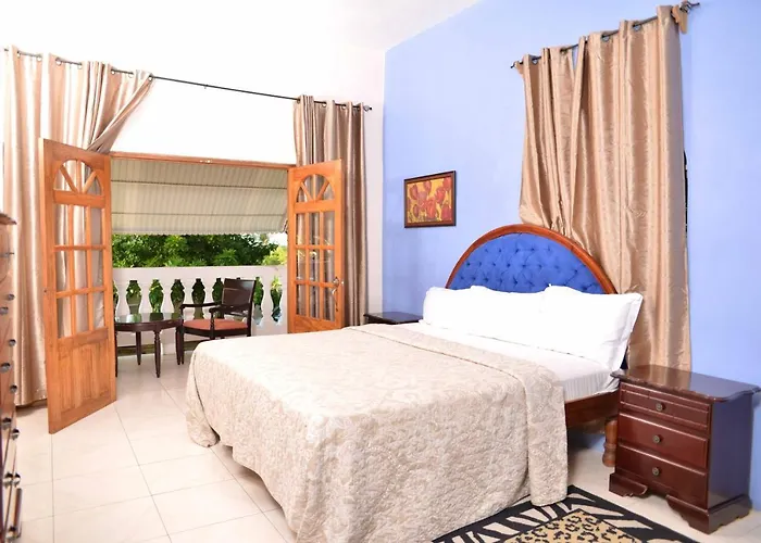 Chateau Margarita Ja Guest house 3*